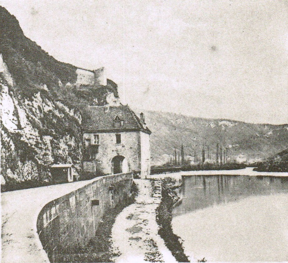 La porte Malpas proche du gouffre Saint Etienne
